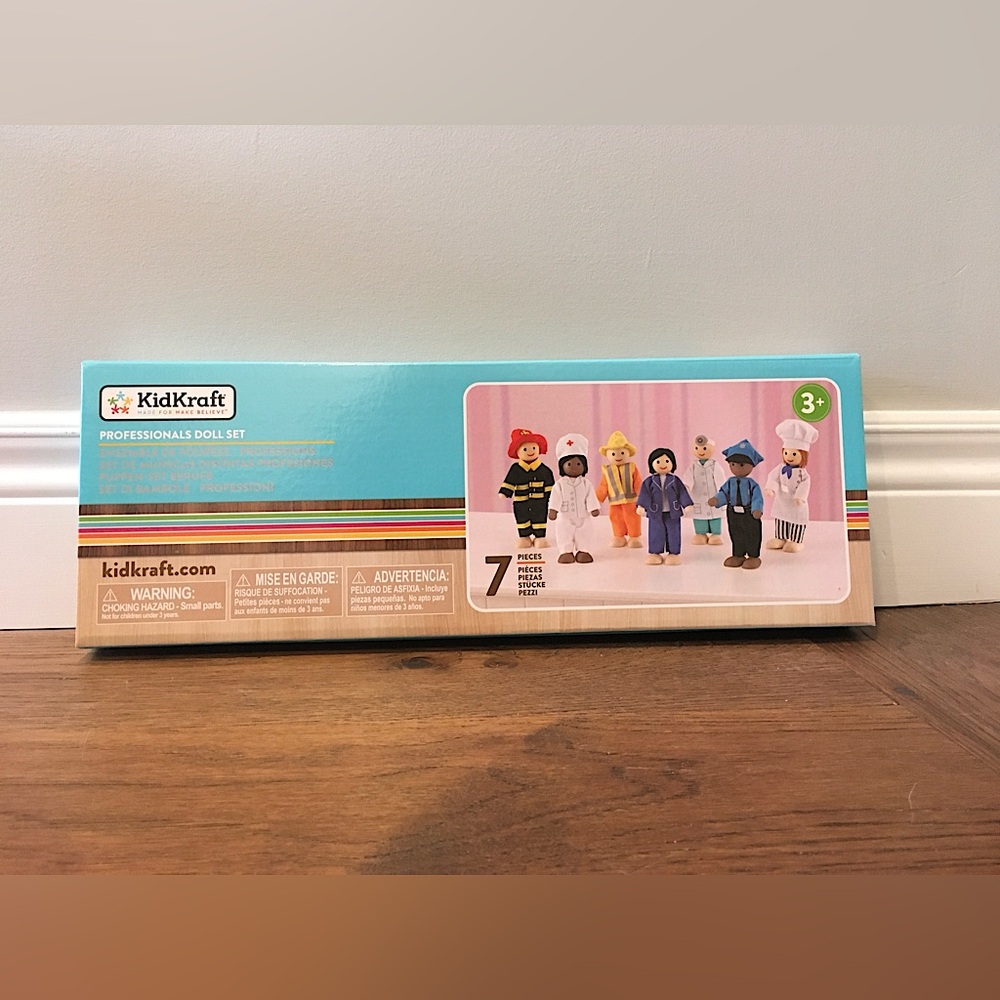 Kidkraft Professional Doll Set of 7